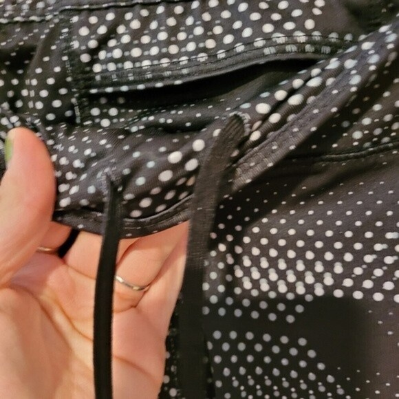 Danskin Now Women's Patterned Drawstring High Waisted Leggings Size XL Black - Picture 5 of 13